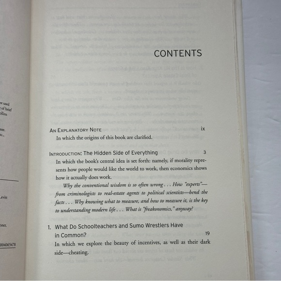 Freakonomics by Steven D. Levitt & Stephen J. Dubner | Economics| Hardcover Book - Picture 8 of 13